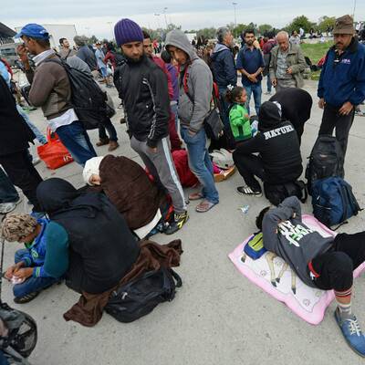 Flüchtlinge am Westbahnhof in Wien