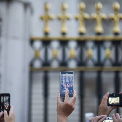 Jubel vor dem Buckingham Palace