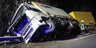 Lkw-Crash: S4 komplett gesperrt