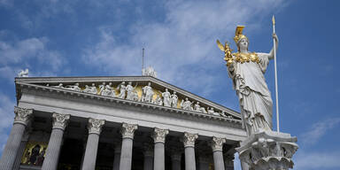 Parlament: Jetzt Gesichtserkennung f&uuml;r Politiker
