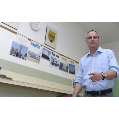 Die Spitzenkandidaten geben ihre Stimme ab