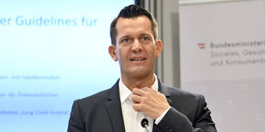 CORONA: "PRÄSENTATION NEUER GUIDELINES FÜR ÄRZT:INNEN" / MÜCKSTEIN 