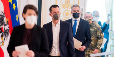 M&uuml;ckstein Nehammer