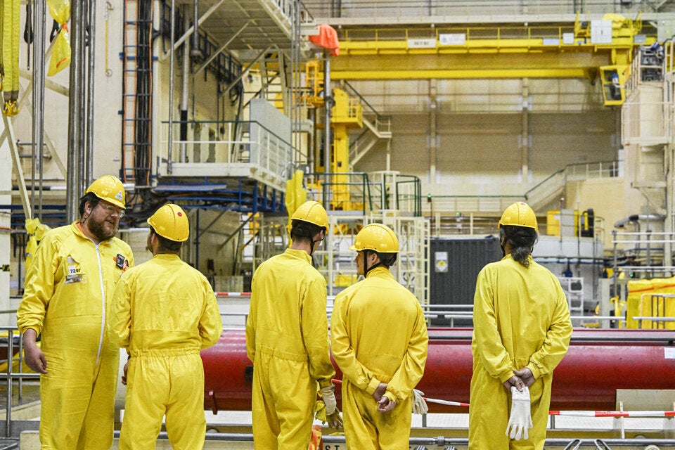 Ingenieure während einer Wartungsabschaltung des Blocks 3 des Kernkraftwerks in Dukovany. 