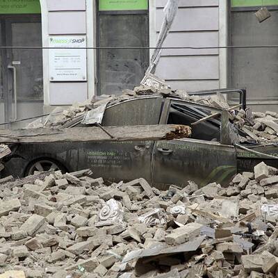 Wohnhaus in Wien nach Explosion eingestürzt