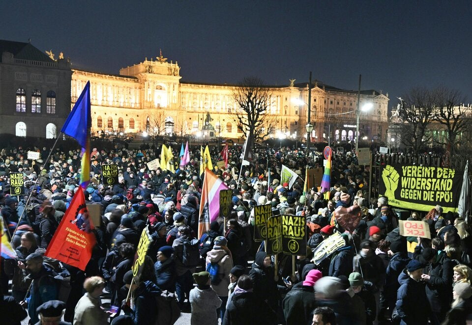 Demo am 4. Februar 2025 gegen Blau-Schwarz in Wien.
