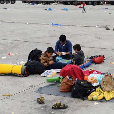 Flüchtlinge am Westbahnhof in Wien