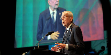 Alexander Van der Bellen