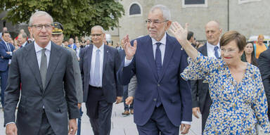 LH Haslauer, Bundespräsident Van der Bellen mit Ehefrau Doris Schmidauer