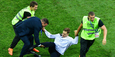 Wurde der Pussy-Riot-Aktivist vom WM-Finale vergiftet?