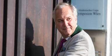 FP&Ouml; schickt Walter Rosenkranz ins Rennen um die Hofburg