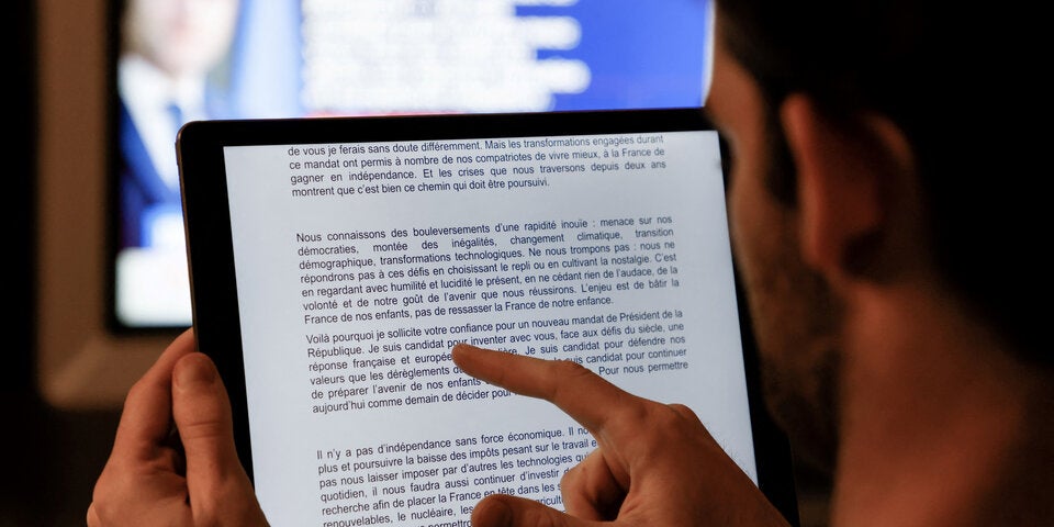 Macron kandidiert für zweite Amtszeit als französischer Präsident