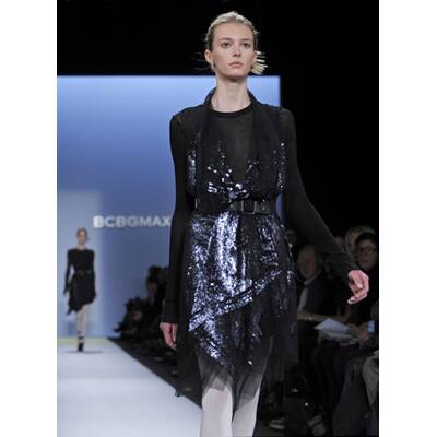 New York Fashion Week: BCBG Max Azria - H/W 2010
