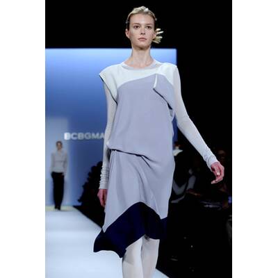 New York Fashion Week: BCBG Max Azria - H/W 2010