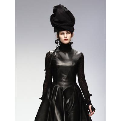 John Rocha, London Fashion Week H/W 2010