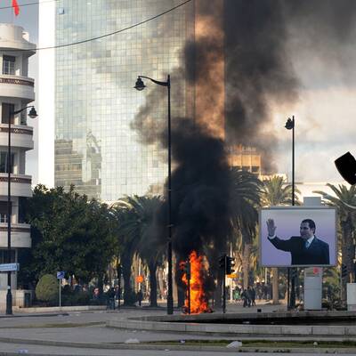 Blutige Unruhen in Tunis