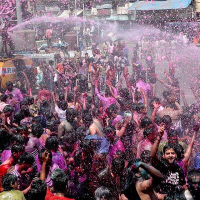 Buntes Treiben in Indien