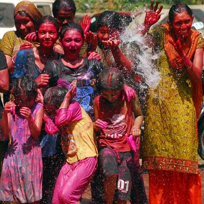 Buntes Treiben in Indien
