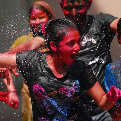 Buntes Treiben in Indien