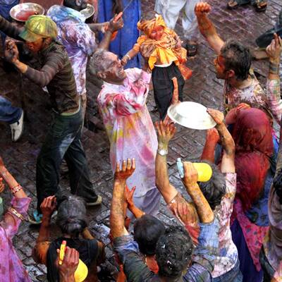 Buntes Treiben in Indien