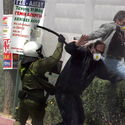 Ausschreitungen bei Streik in Athen