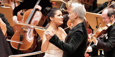 Schrott: Netrebkos Liebe ganz in Weiß