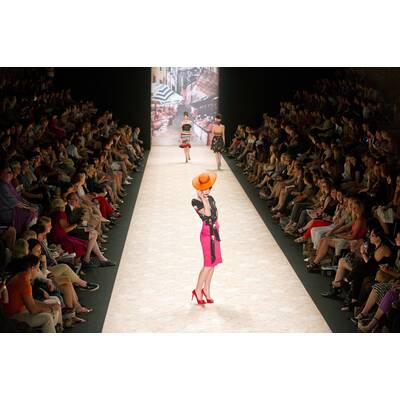 Lena Hoschek Show 2011