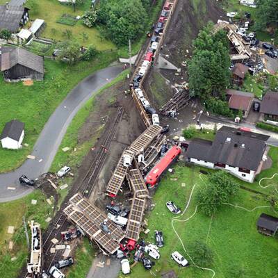 Zug in Vorarlberg entgleist