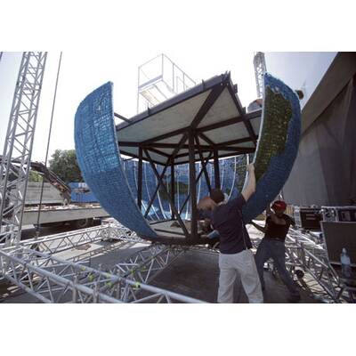 Life Ball: Vorbereitungen am Wiener Rathausplatz