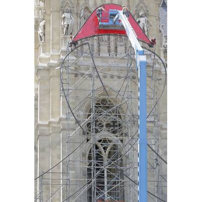 Life Ball: Vorbereitungen am Wiener Rathausplatz