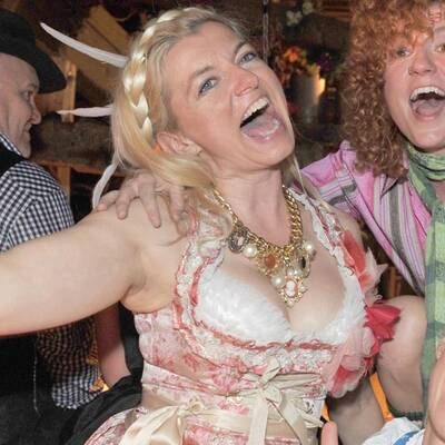 Oktoberfest: Wem steht das Dirndl am besten?