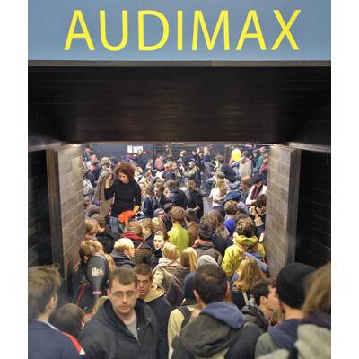 Demonstrationen für mehr Bildungsbudget