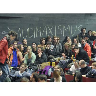 Demonstrationen für mehr Bildungsbudget