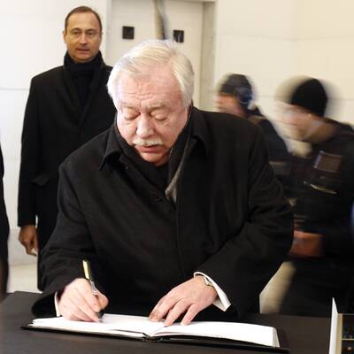 Die Aufbahrungshalle 2