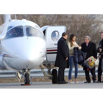 Ruby Rubacuori: Lugners Opernballgast landet in Wien-Schwechat