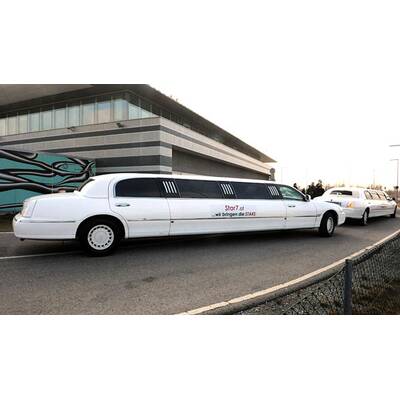 Ruby Rubacuori: Lugners Opernballgast landet in Wien-Schwechat