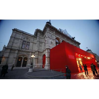 Opernball 2011: Die ersten Impressionen