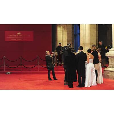 Opernball 2011: Die ersten Impressionen