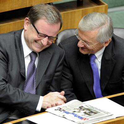 Nach dem Sitzungsmarathon bis Freitag geht das Parlament 30 Tage auf Urlaub