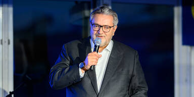 Hacker verteidigt Aus der Flüchtlings-Mindestsicherung in Wien