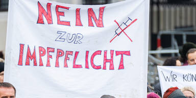 Aufregung um Corona-Demo vor Kinderhort