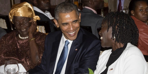 Van der Bellen holt Obama-Schwester zum Opernball