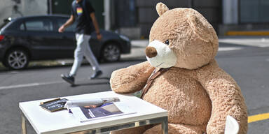 Teddybären für den Mindestabstand