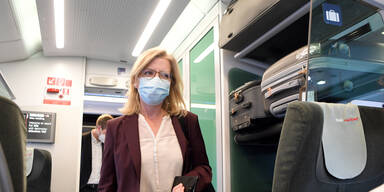 Gewessler startet Klima-Ticket nur halb