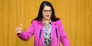 Muna Duzdar