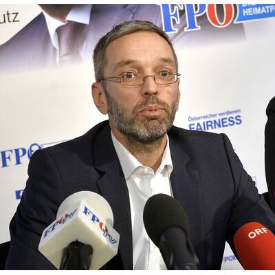 Innenminister Heinz-Christian Strache :  FP-Chef besteht in beiden Varianten auf dieses Ressort