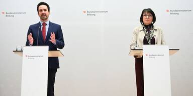 Wiederkehr, Isabella Zins