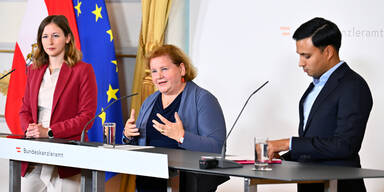 Plakolm, Schumann, Shetty