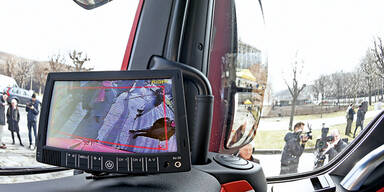 Abbiegeassistent Lkw