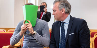 PROZESS UM GOLDDIEBSTAHL AUS SCHLIESSF&Auml;CHERN =